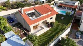 3 Olives House - by 3 Marias Residence